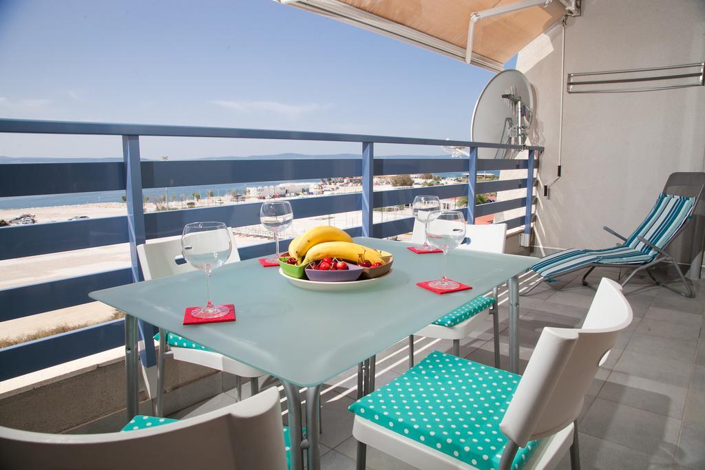Luxury Beach Front Apt With Seaside View And Free Parking Split Exterior photo